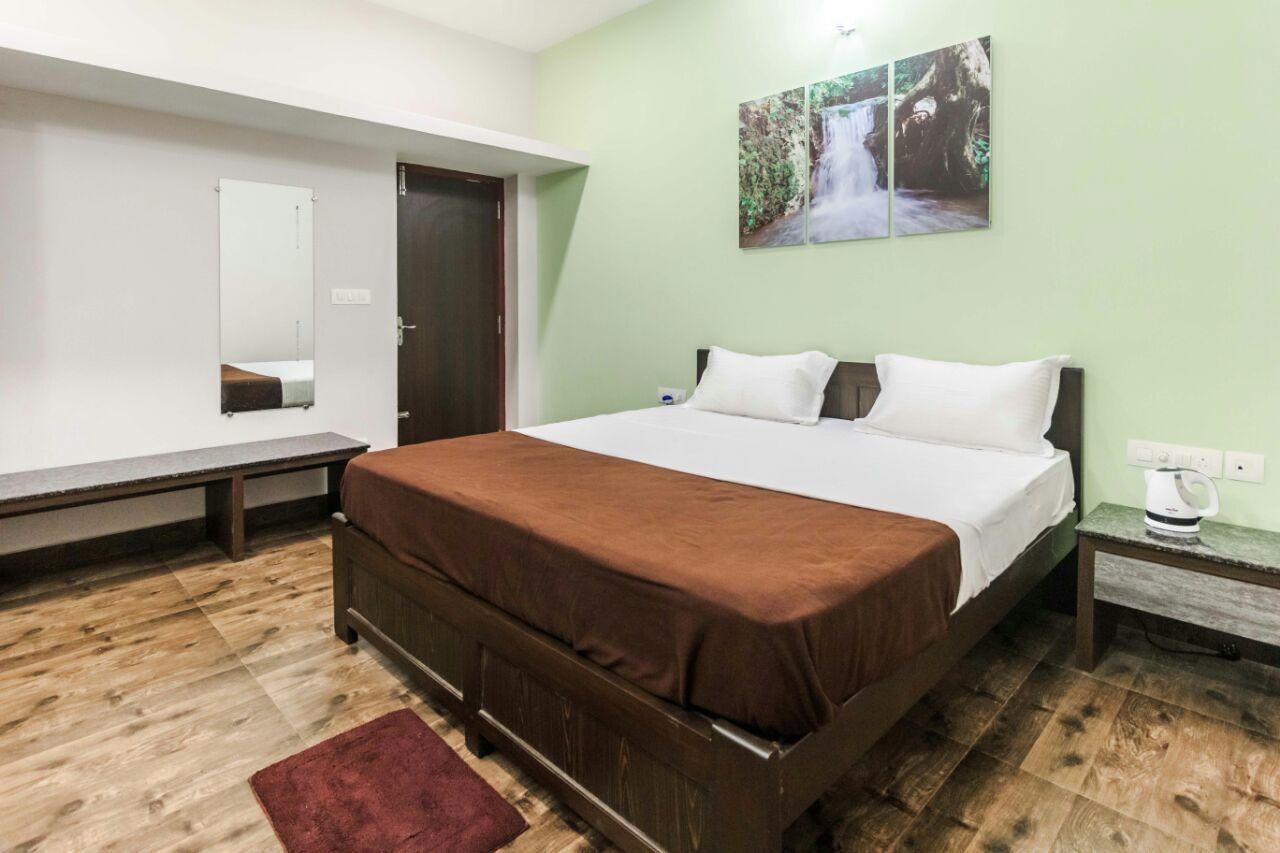 Karkera Comforts Hotel Madikeri Esterno foto