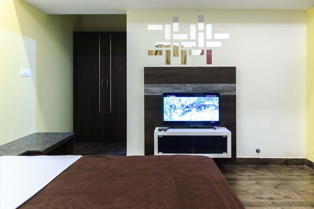 Karkera Comforts Hotel Madikeri Esterno foto